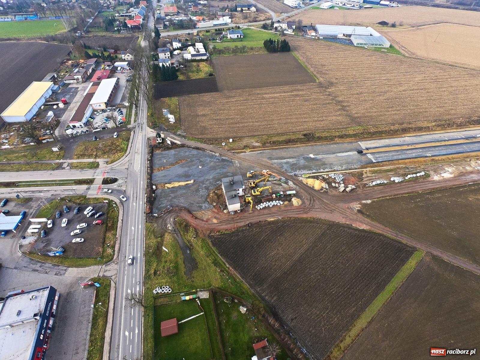 Zdjęcie w galerii na portalu naszraciborz.pl: Jest nowy termin budowy ronda przy Rybnickiej-Piaskowej  wiadomości z regionu
