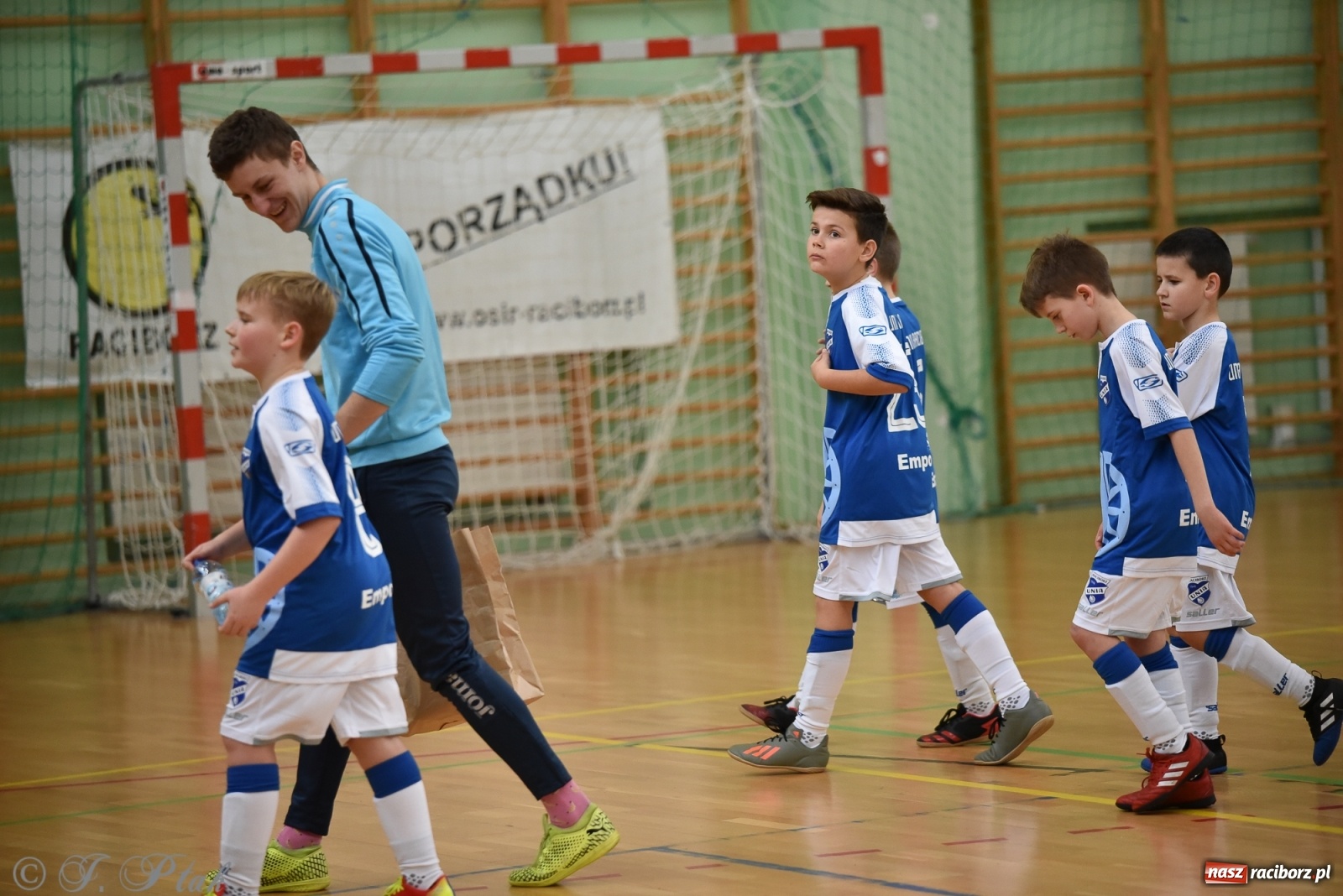 Zdjęcie w galerii na portalu naszraciborz.pl: Halowa rywalizacja o puchar prezesa ŚlZPN [FOTO] wiadomości z regionu