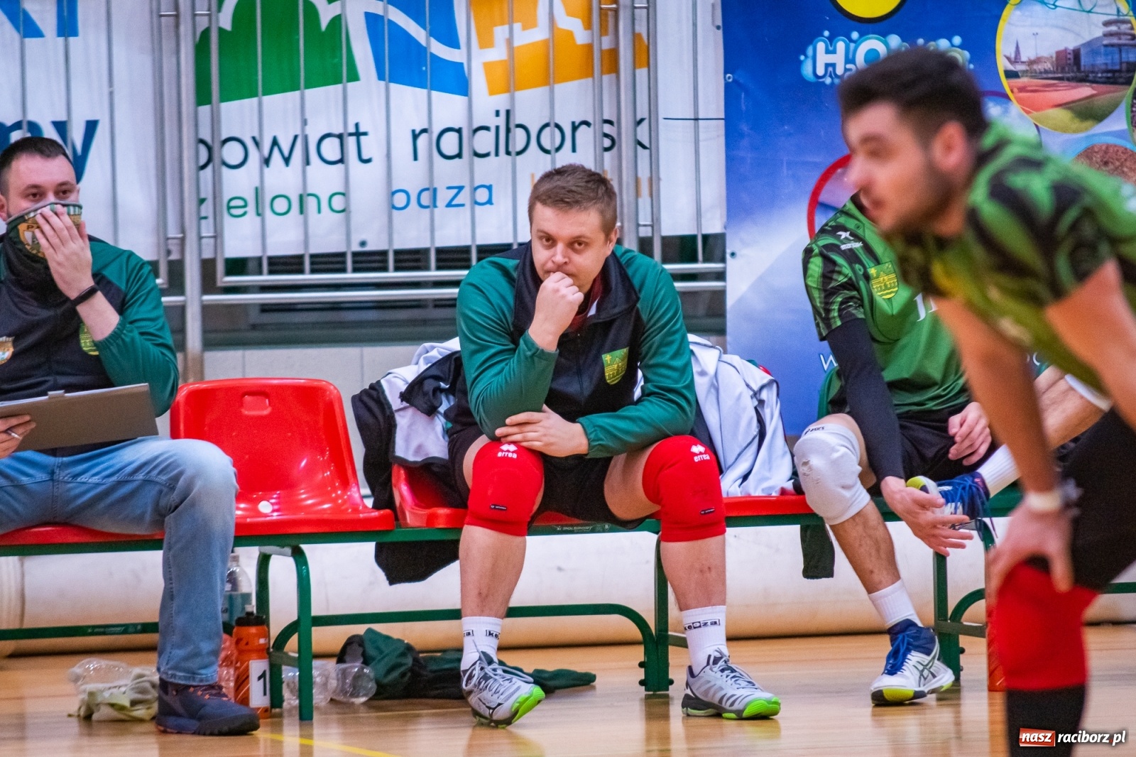 Zdjęcie w galerii na portalu naszraciborz.pl: Siatkarze Rafako bez punktów w starciu z Płomieniem Przystajń [FOTO] wiadomości z regionu