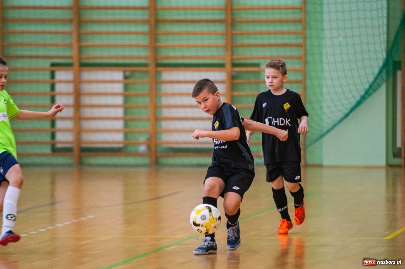 Zdjęcie w galerii na portalu naszraciborz.pl: Piłkarskie zmagania rocznika 2011 w Arenie Rafako [FOTO] wiadomości z regionu