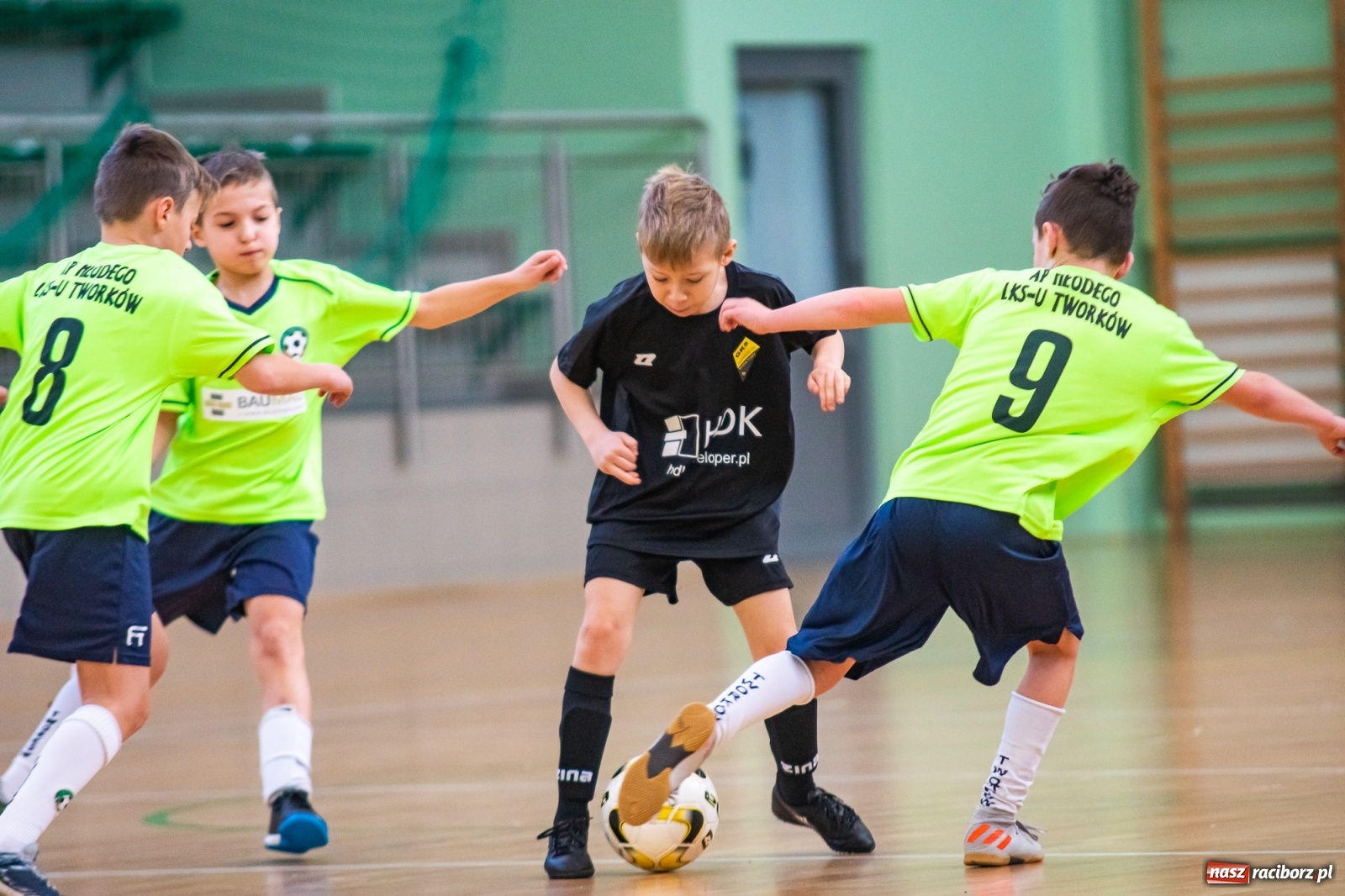 Zdjęcie w galerii na portalu naszraciborz.pl: Piłkarskie zmagania rocznika 2011 w Arenie Rafako [FOTO] wiadomości z regionu