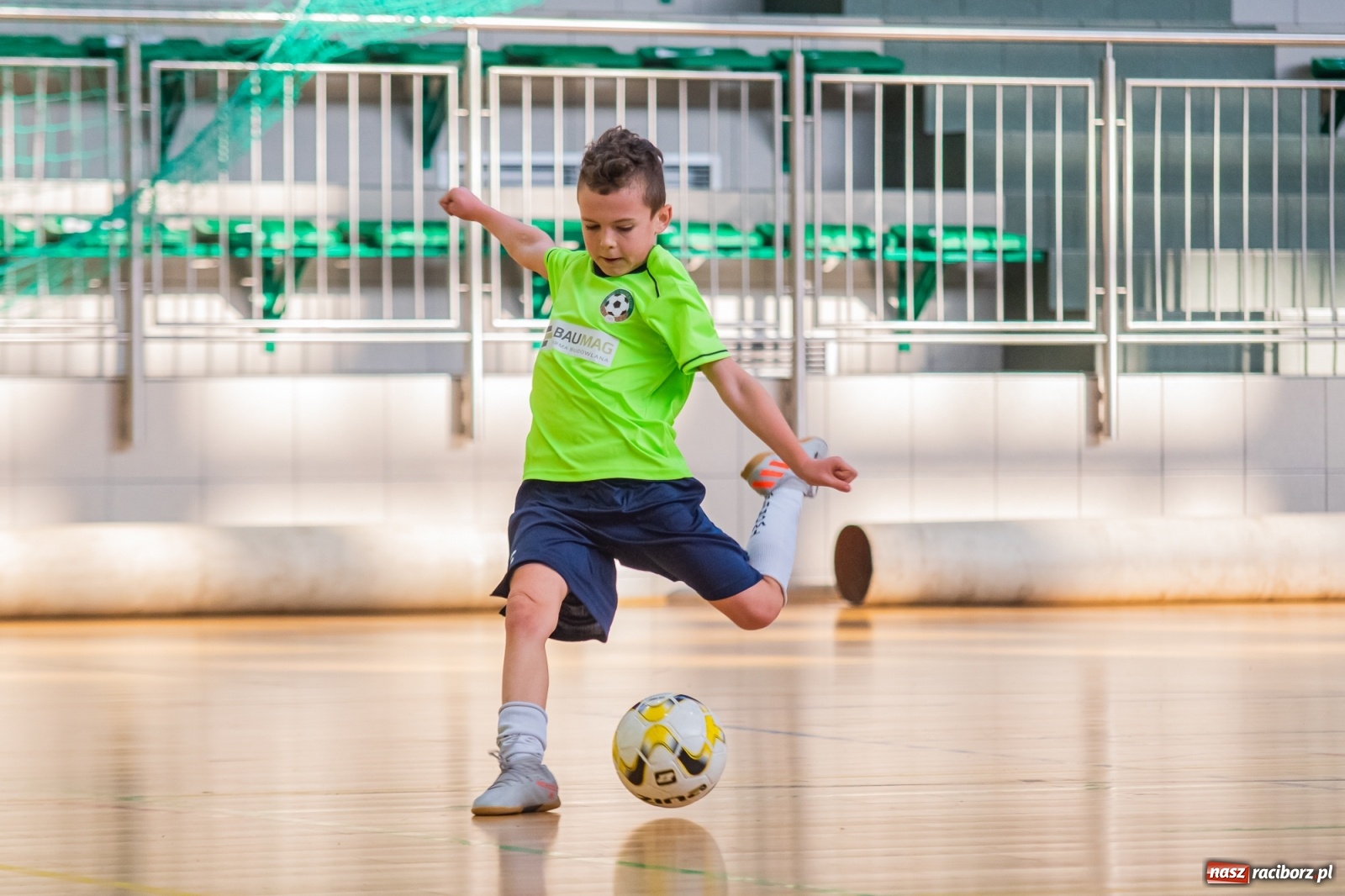 Zdjęcie w galerii na portalu naszraciborz.pl: Piłkarskie zmagania rocznika 2011 w Arenie Rafako [FOTO] wiadomości z regionu