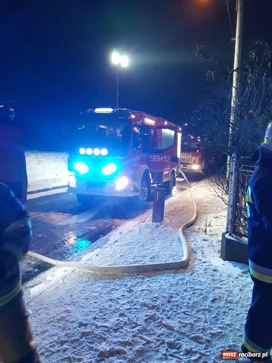 Zdjęcie w galerii na portalu naszraciborz.pl: Wiele tysięcy złotych strat w pożarze kuchni w Bojanowie wiadomości z regionu