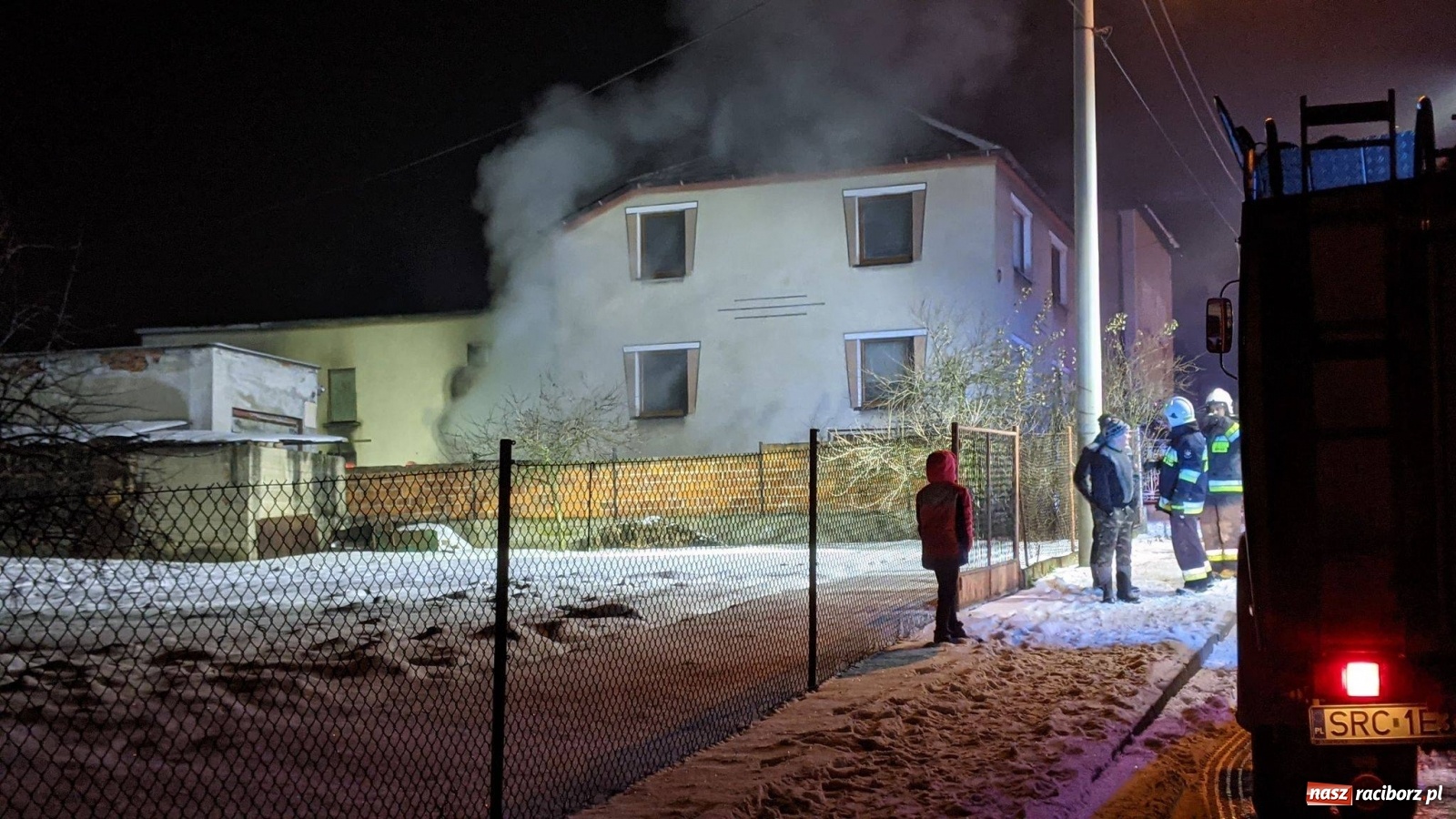 Zdjęcie w galerii na portalu naszraciborz.pl: Wiele tysięcy złotych strat w pożarze kuchni w Bojanowie wiadomości z regionu