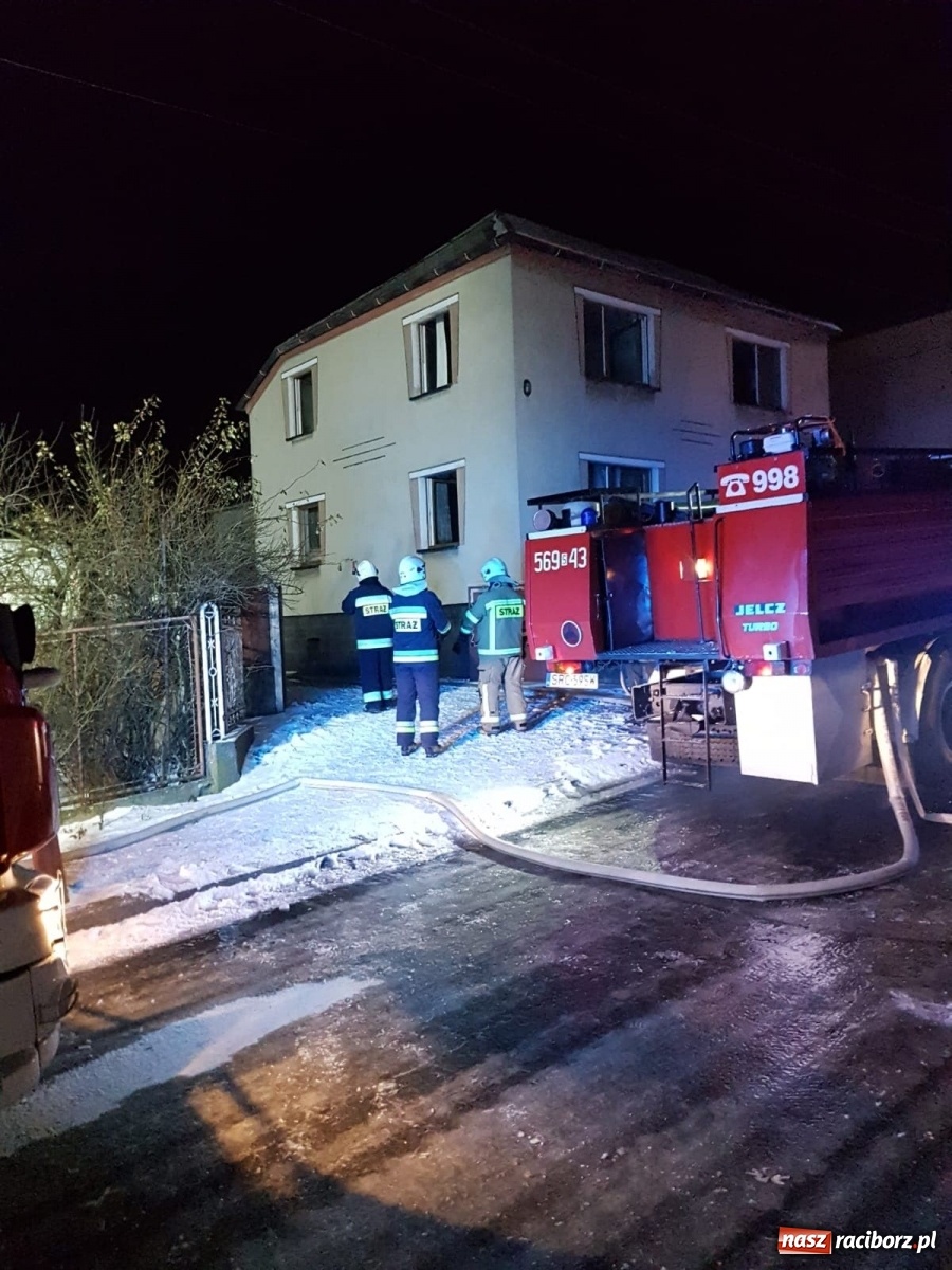 Zdjęcie w galerii na portalu naszraciborz.pl: Wiele tysięcy złotych strat w pożarze kuchni w Bojanowie wiadomości z regionu