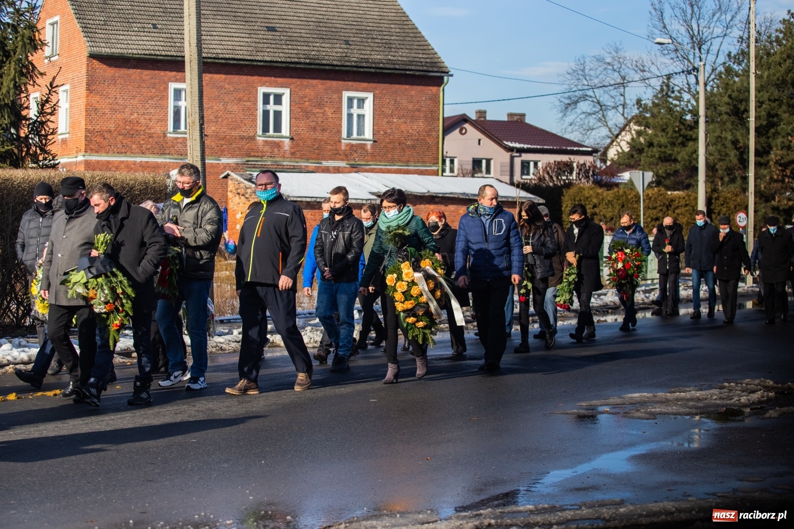 Zdjęcie w galerii na portalu naszraciborz.pl: Ostatnie pożegnanie miłośnika koni Henryka Malcharczyka wiadomości z regionu