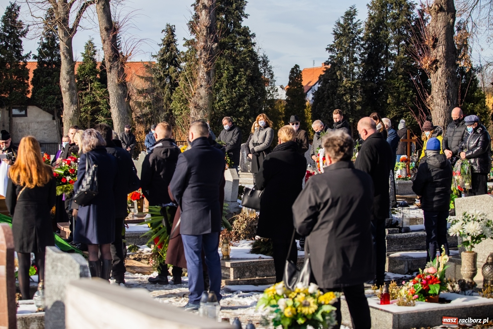 Zdjęcie w galerii na portalu naszraciborz.pl: Ostatnie pożegnanie miłośnika koni Henryka Malcharczyka wiadomości z regionu