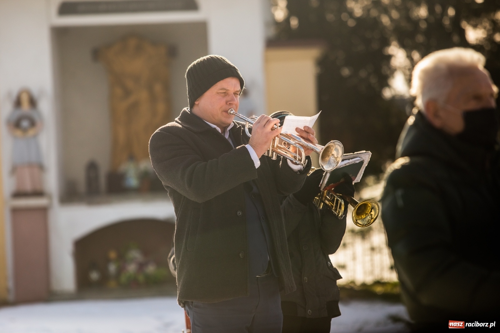 Zdjęcie w galerii na portalu naszraciborz.pl: Ostatnie pożegnanie miłośnika koni Henryka Malcharczyka wiadomości z regionu