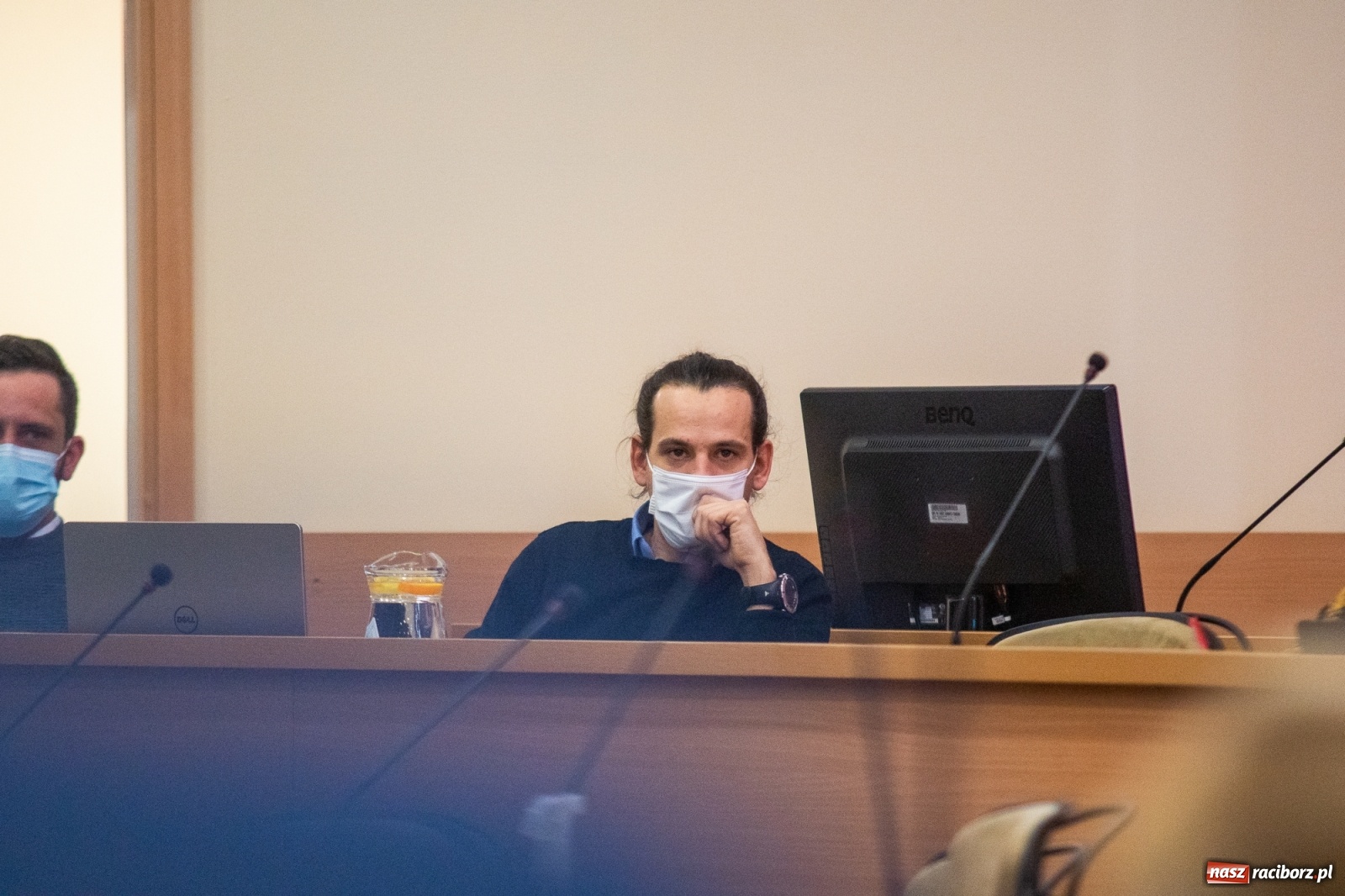 Zdjęcie w galerii na portalu naszraciborz.pl: Smutne lodowisko i plac zabaw na Kochanowskiego  wiadomości z regionu