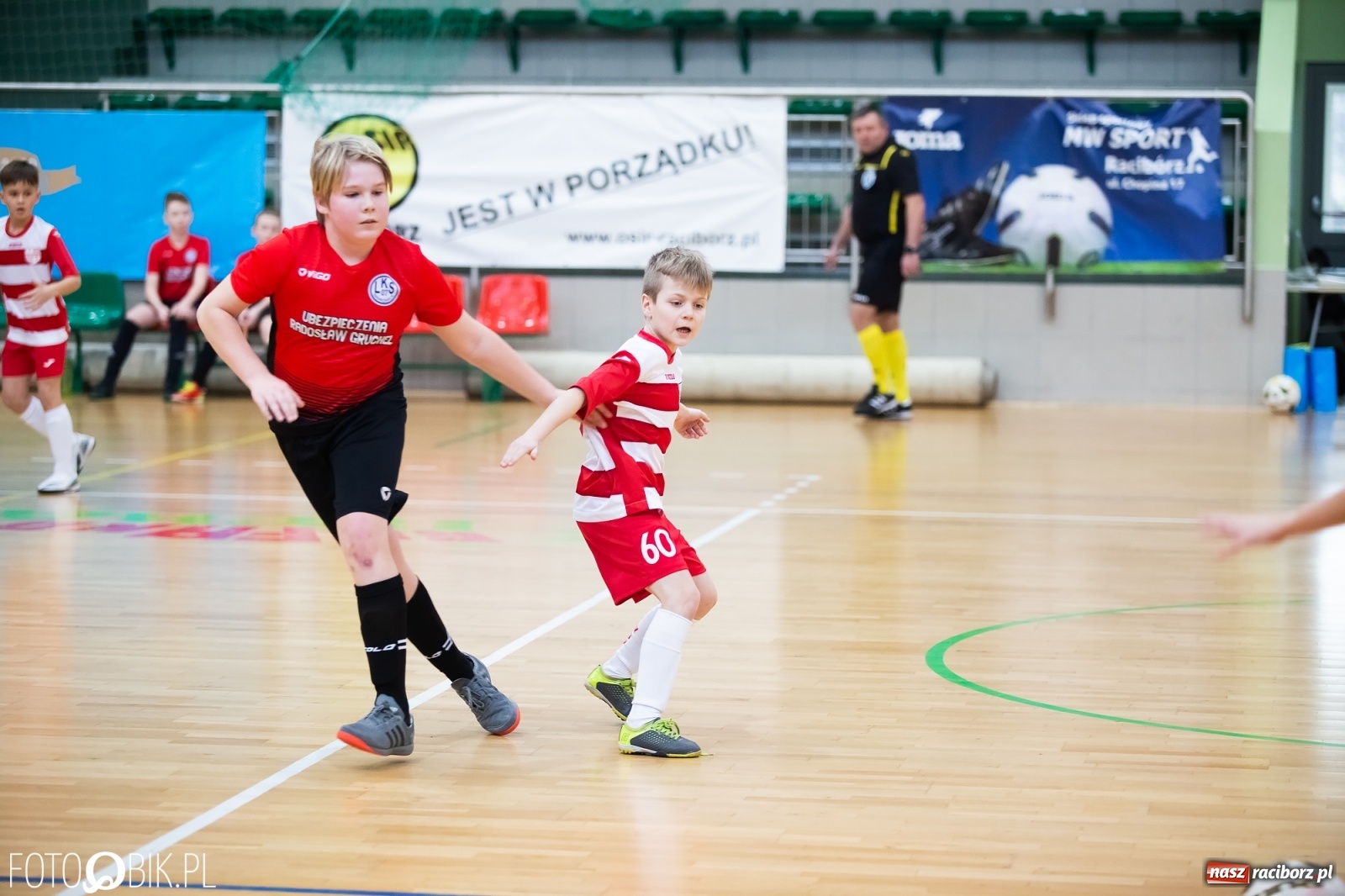 Zdjęcie w galerii na portalu naszraciborz.pl: Młodzi piłkarze rywalizowali w Arenie Rafako [FOTO] wiadomości z regionu