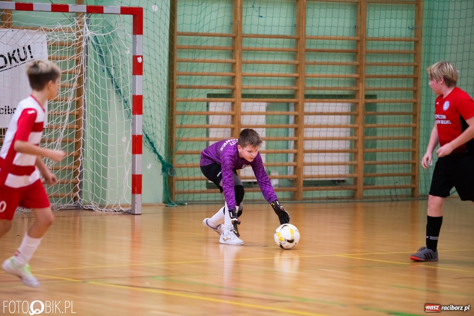 Zdjęcie w galerii na portalu naszraciborz.pl: Młodzi piłkarze rywalizowali w Arenie Rafako [FOTO] wiadomości z regionu