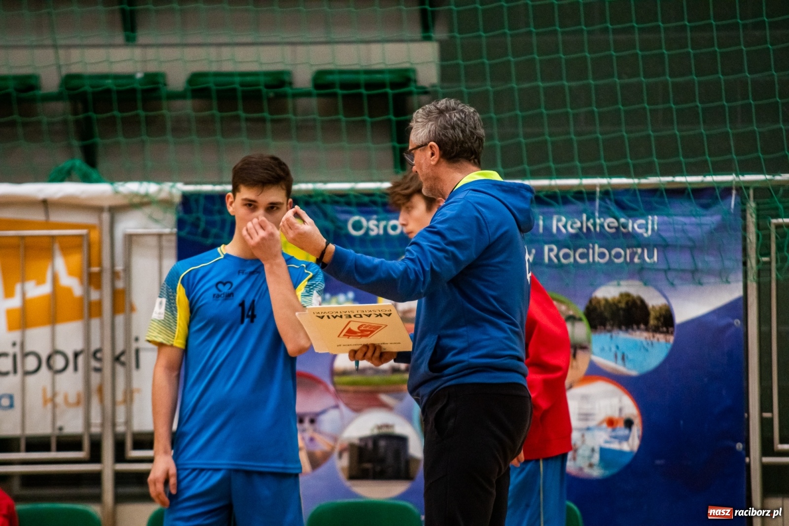 Zdjęcie w galerii na portalu naszraciborz.pl: Siatkarze Rafako bez życia. Porażka z Górnikiem Radlin [FOTO] wiadomości z regionu