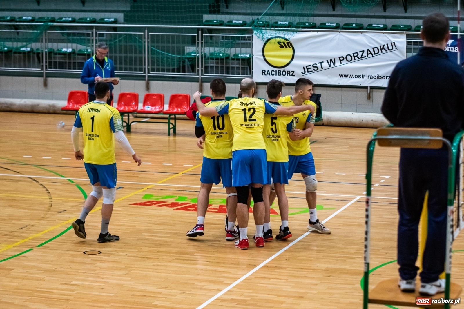 Zdjęcie w galerii na portalu naszraciborz.pl: Siatkarze Rafako bez życia. Porażka z Górnikiem Radlin [FOTO] wiadomości z regionu