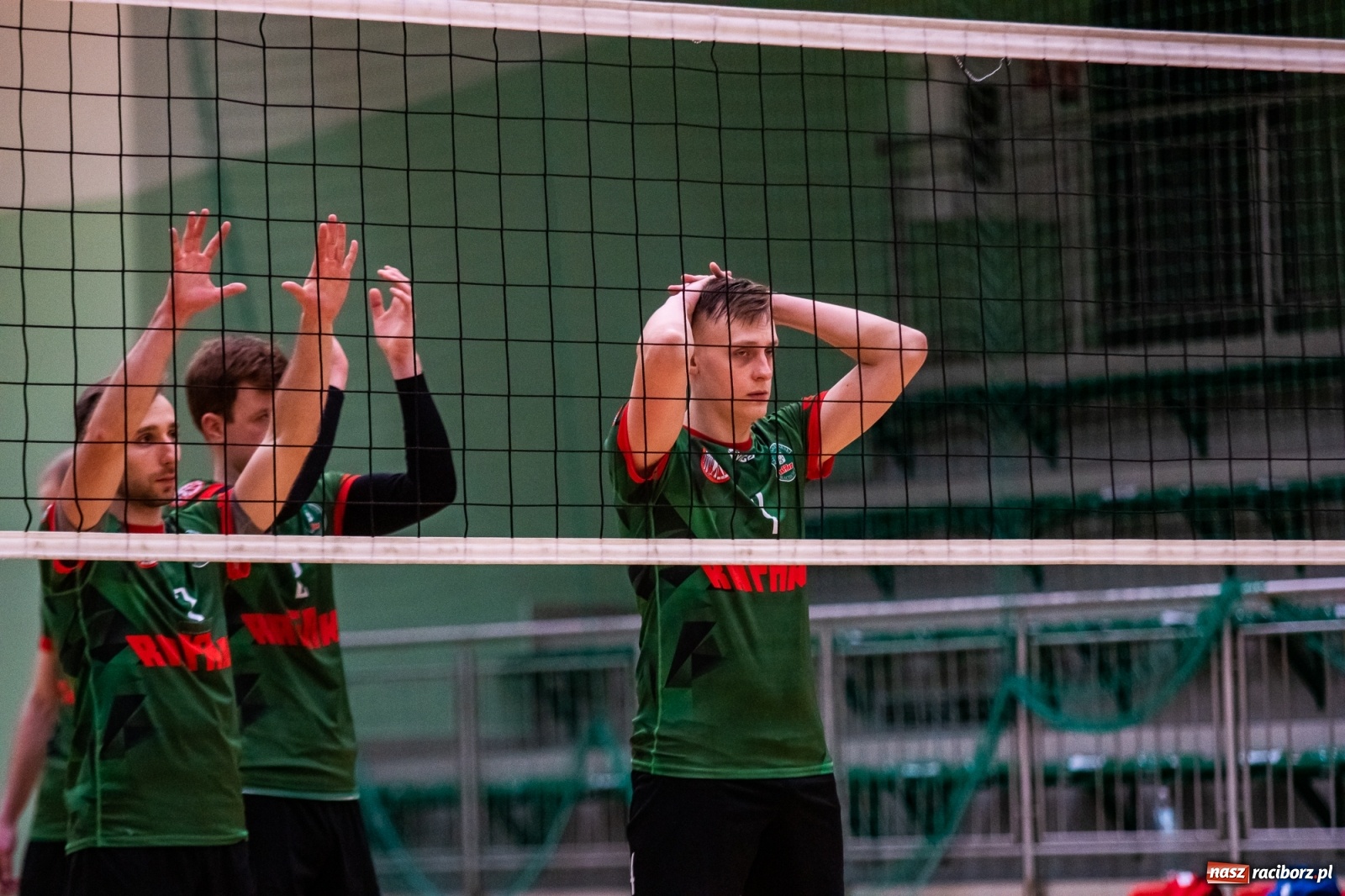 Zdjęcie w galerii na portalu naszraciborz.pl: Siatkarze Rafako bez życia. Porażka z Górnikiem Radlin [FOTO] wiadomości z regionu