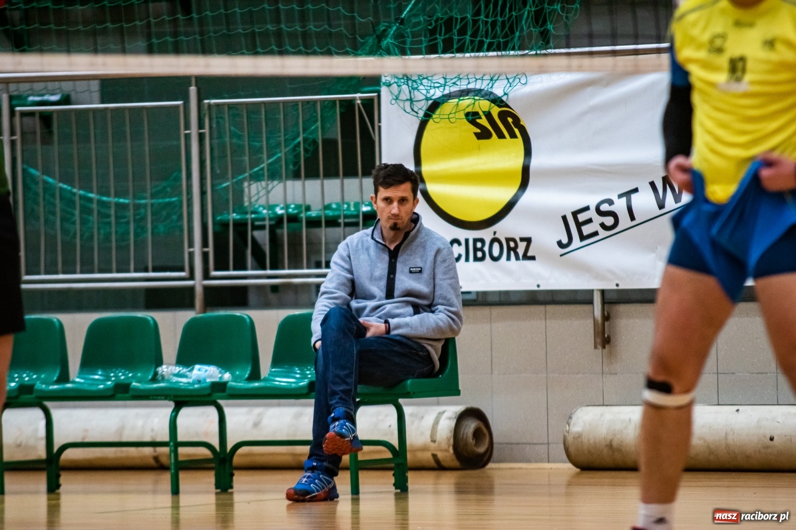 Zdjęcie w galerii na portalu naszraciborz.pl: Siatkarze Rafako bez życia. Porażka z Górnikiem Radlin [FOTO] wiadomości z regionu