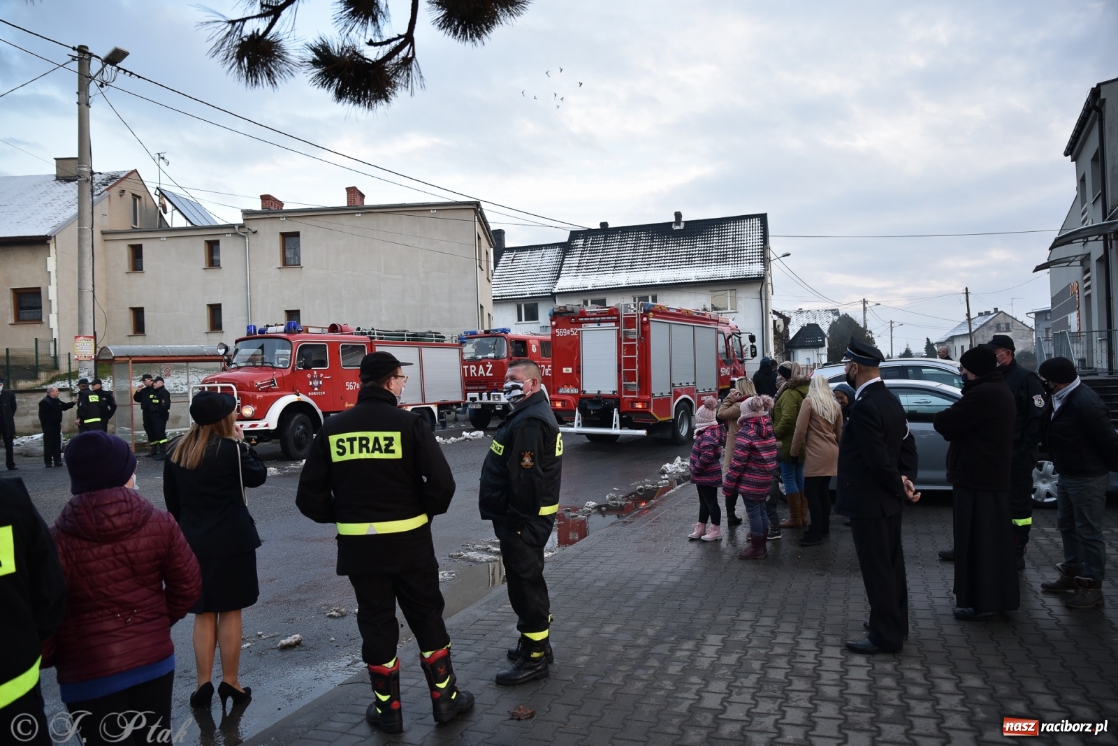Zdjęcie w galerii na portalu naszraciborz.pl: Bojanów oficjalnie przywitał nowy wóz strażacki [WIDEO] wiadomości z regionu