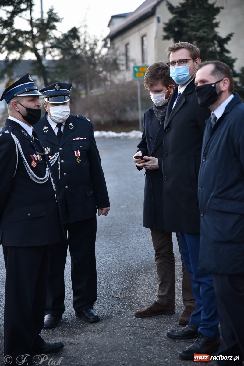 Zdjęcie w galerii na portalu naszraciborz.pl: Bojanów oficjalnie przywitał nowy wóz strażacki [WIDEO] wiadomości z regionu