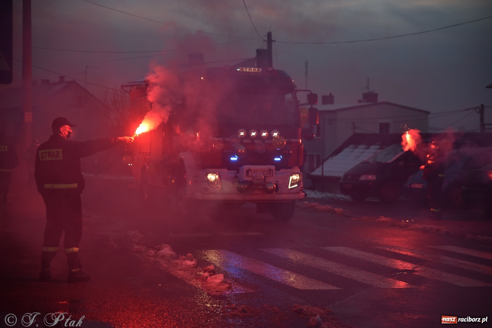 Zdjęcie w galerii na portalu naszraciborz.pl: Bojanów oficjalnie przywitał nowy wóz strażacki [WIDEO] wiadomości z regionu