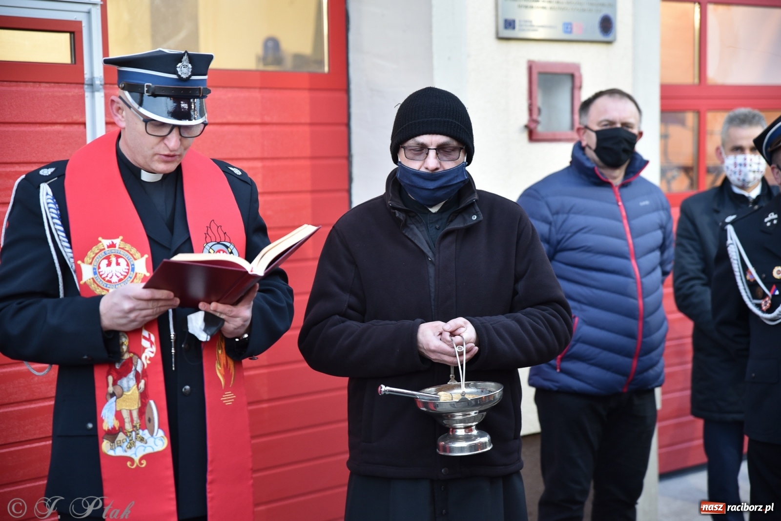 Zdjęcie w galerii na portalu naszraciborz.pl: Bojanów oficjalnie przywitał nowy wóz strażacki [WIDEO] wiadomości z regionu