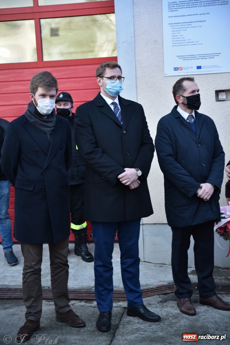 Zdjęcie w galerii na portalu naszraciborz.pl: Bojanów oficjalnie przywitał nowy wóz strażacki [WIDEO] wiadomości z regionu