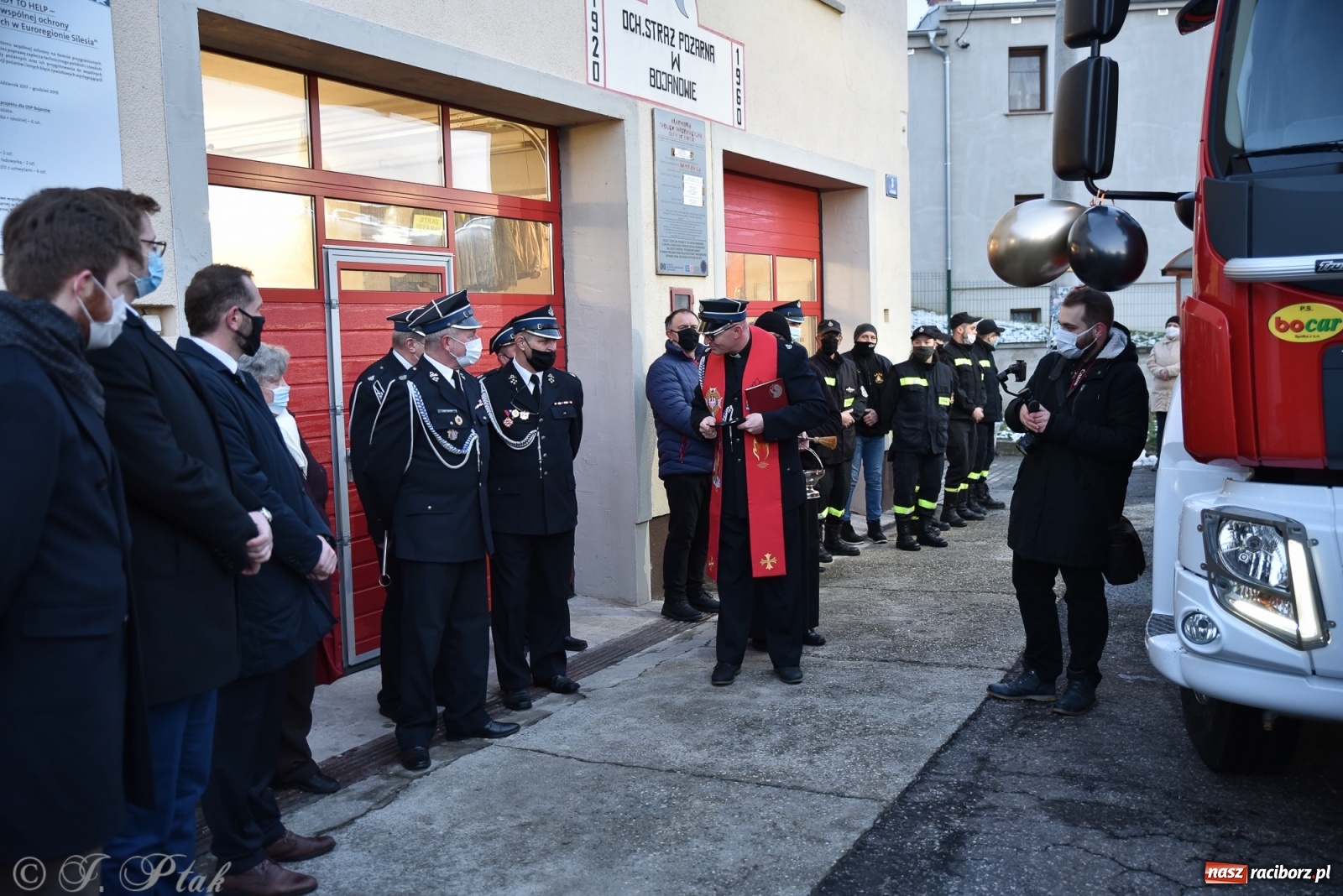 Zdjęcie w galerii na portalu naszraciborz.pl: Bojanów oficjalnie przywitał nowy wóz strażacki [WIDEO] wiadomości z regionu