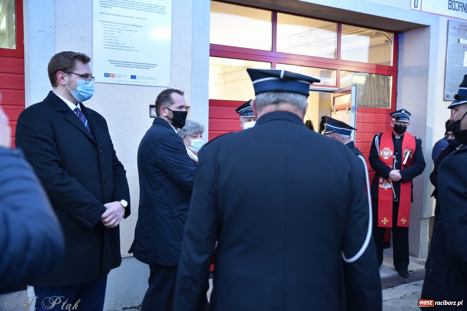 Zdjęcie w galerii na portalu naszraciborz.pl: Bojanów oficjalnie przywitał nowy wóz strażacki [WIDEO] wiadomości z regionu