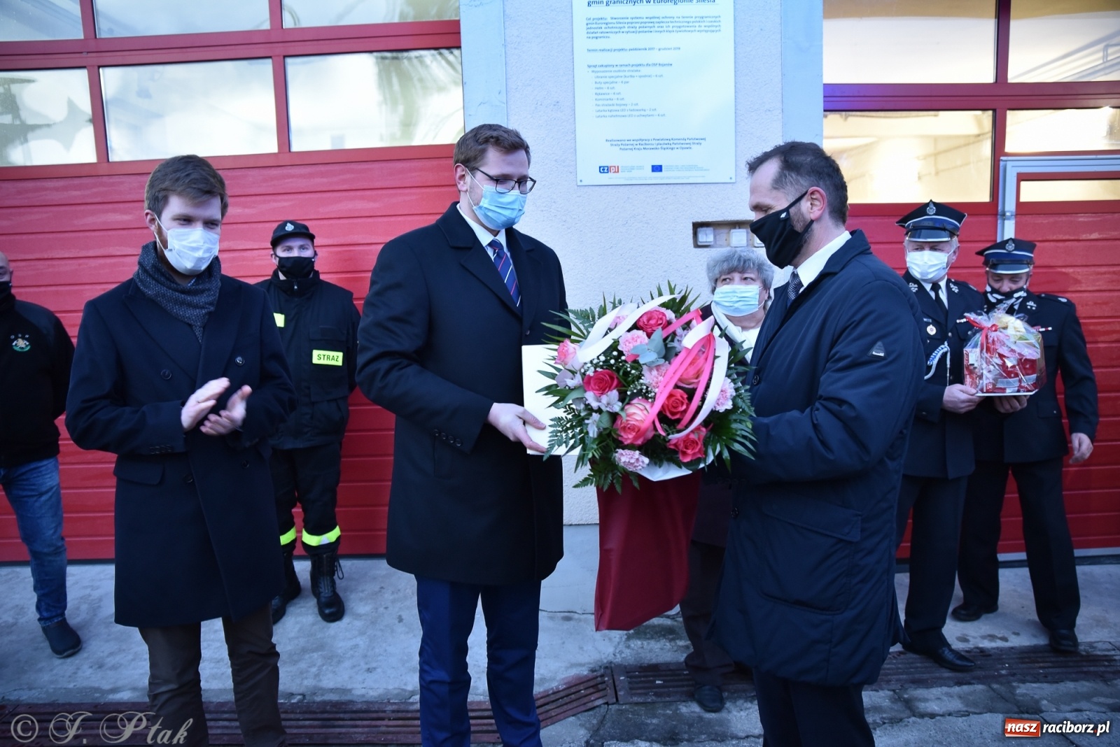 Zdjęcie w galerii na portalu naszraciborz.pl: Bojanów oficjalnie przywitał nowy wóz strażacki [WIDEO] wiadomości z regionu