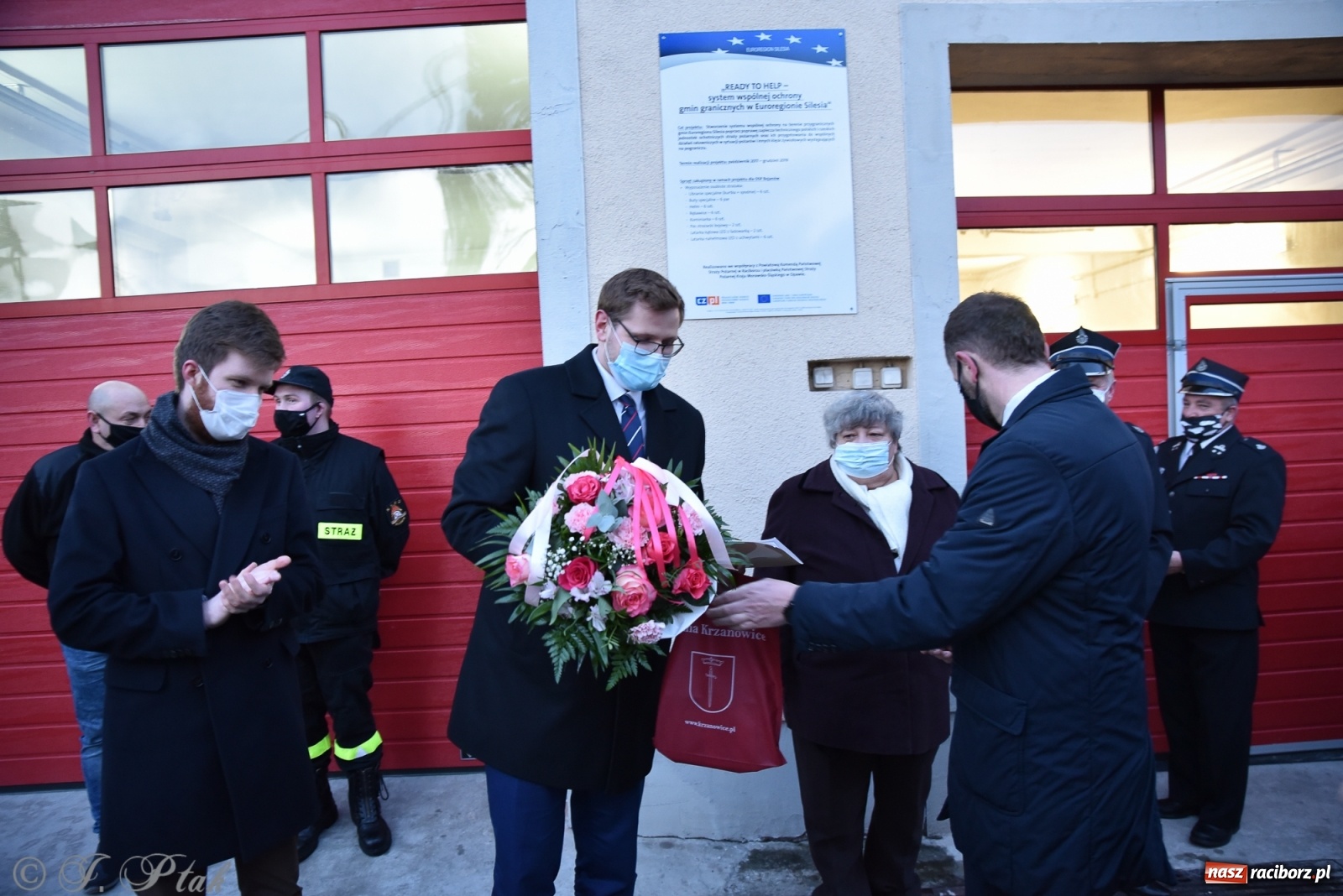 Zdjęcie w galerii na portalu naszraciborz.pl: Bojanów oficjalnie przywitał nowy wóz strażacki [WIDEO] wiadomości z regionu