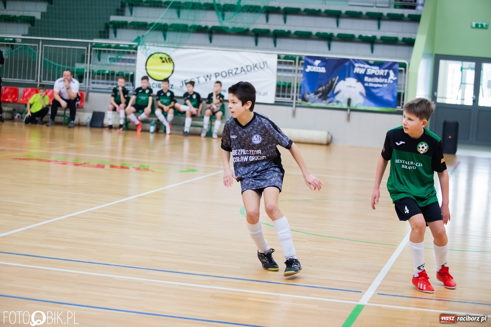 Zdjęcie w galerii na portalu naszraciborz.pl: Turniejowa niedziela w Arenie Rafako [FOTO] wiadomości z regionu