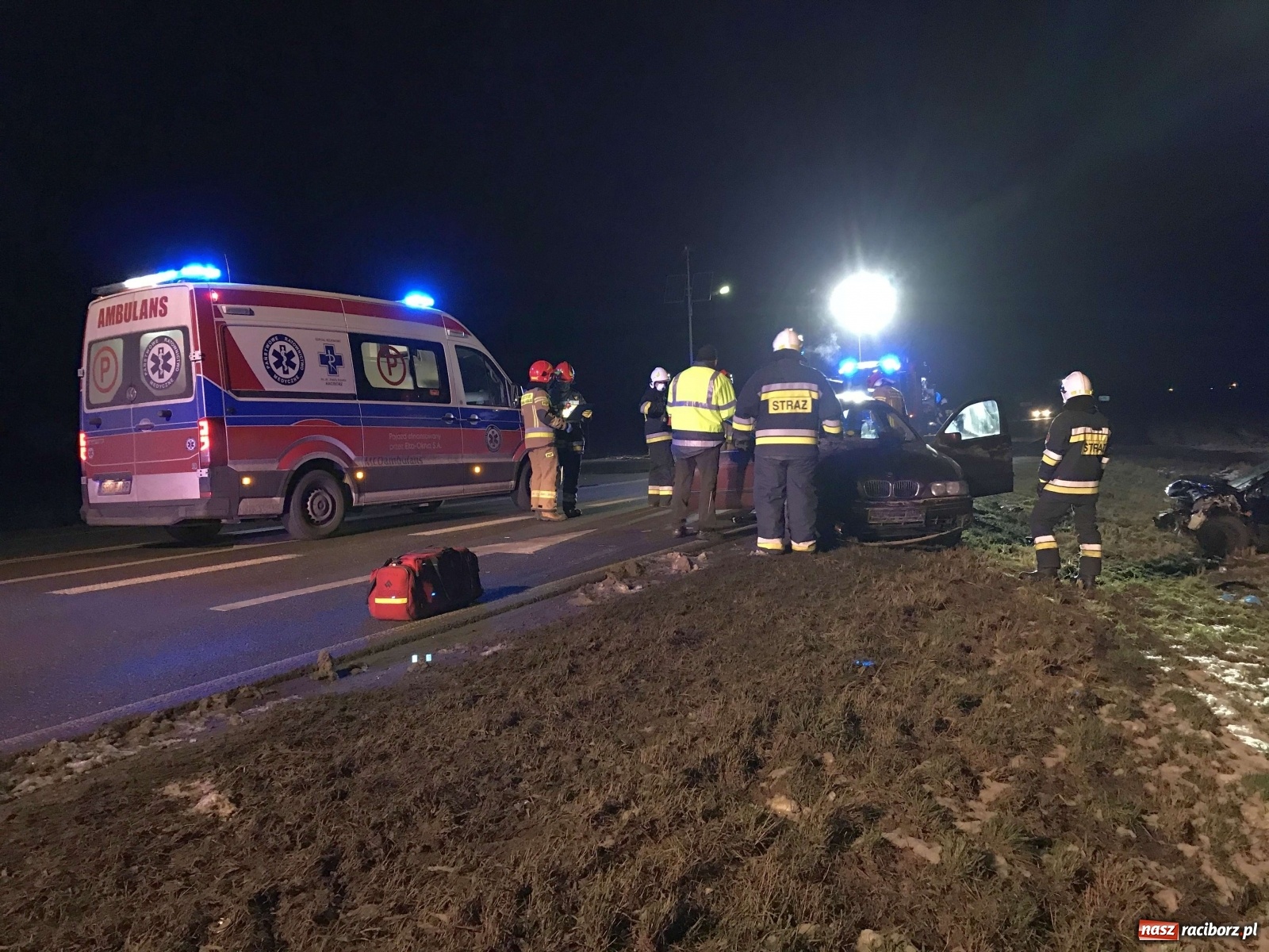 Zdjęcie w galerii na portalu naszraciborz.pl: Czołowe zderzenie na Gliwickiej. Cztery kolizje na trasie do Pietrowic Wlk. [FOTO] wiadomości z regionu