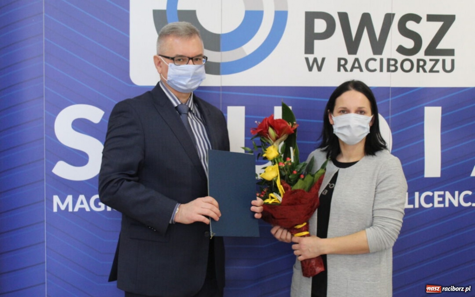 Zdjęcie w galerii na portalu naszraciborz.pl: Dr Joanna Stojer-Polańska z PWSZ Racibórz laureatką w ogólnopolskim konkursie wiadomości z regionu