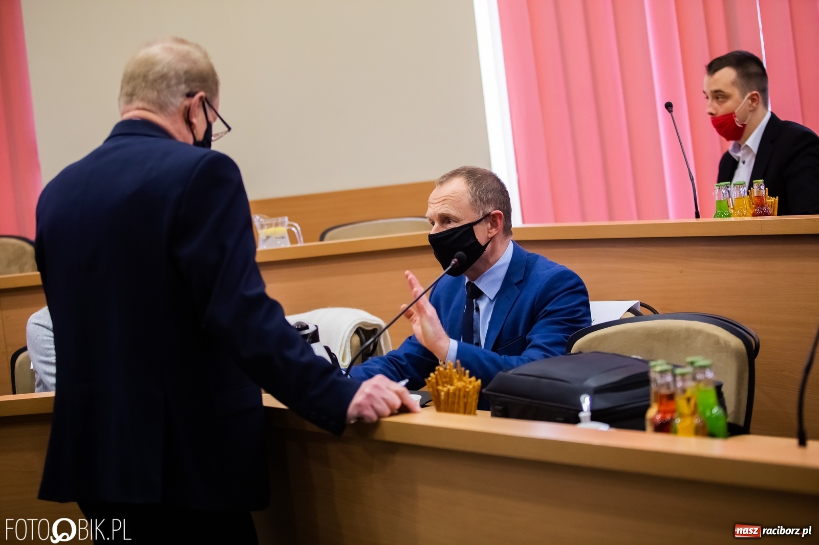 Zdjęcie w galerii na portalu naszraciborz.pl: Opozycja zagląda pod stół i zwiększa szacunkowe dochody Raciborza wiadomości z regionu