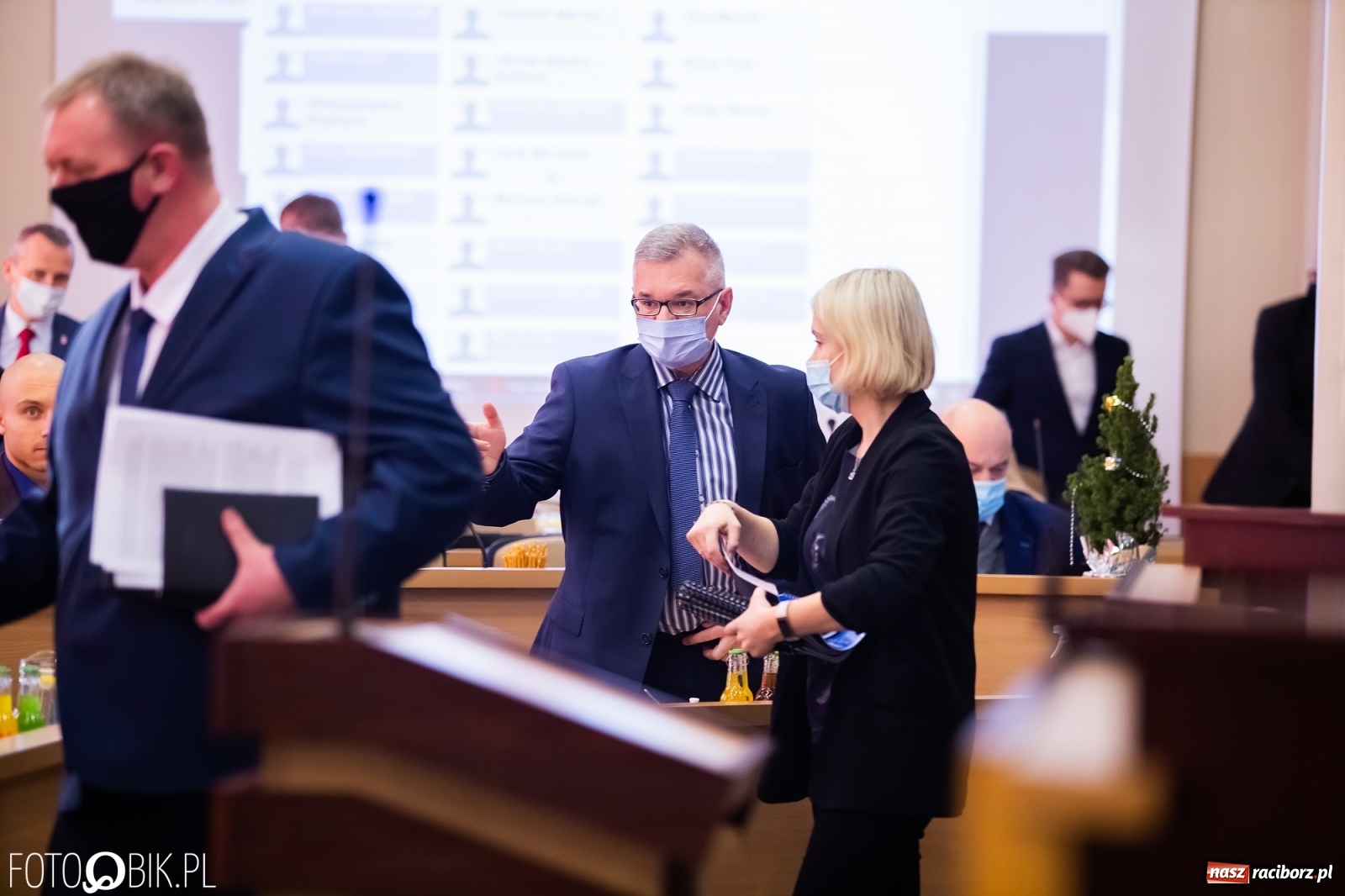 Zdjęcie w galerii na portalu naszraciborz.pl: Opozycja zagląda pod stół i zwiększa szacunkowe dochody Raciborza wiadomości z regionu