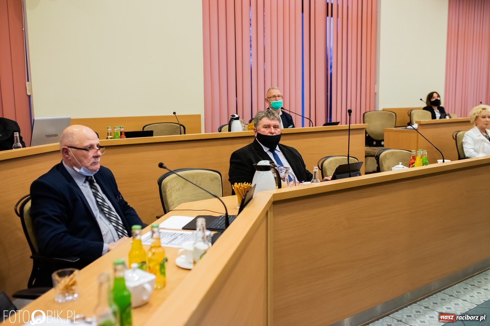 Zdjęcie w galerii na portalu naszraciborz.pl: Opozycja zagląda pod stół i zwiększa szacunkowe dochody Raciborza wiadomości z regionu