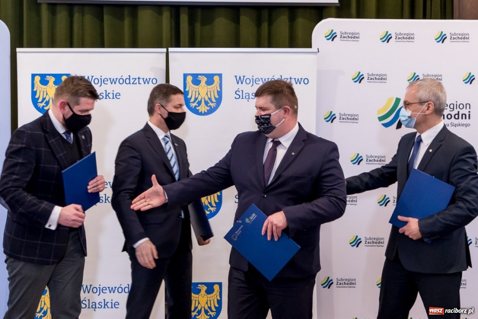 Zdjęcie w galerii na portalu naszraciborz.pl: Śląskie stawia na innowacje. Centrum Projektowe Fraunhofera w Rybniku wiadomości z regionu