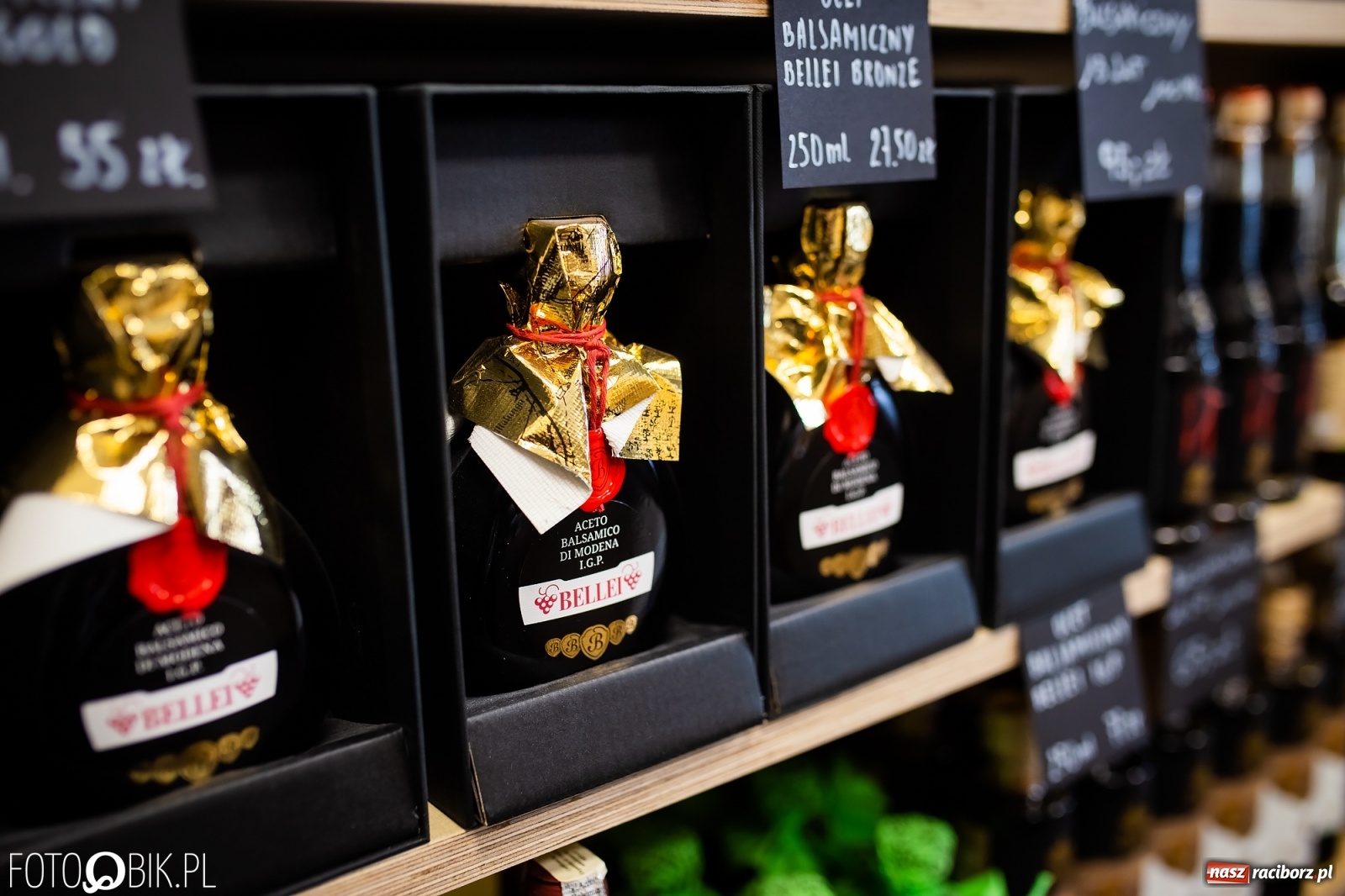 Zdjęcie w galerii na portalu naszraciborz.pl: Nowe włoskie smakołyki na półkach delikatesów Antonio Cadau [FOTO i WIDEO] wiadomości z regionu