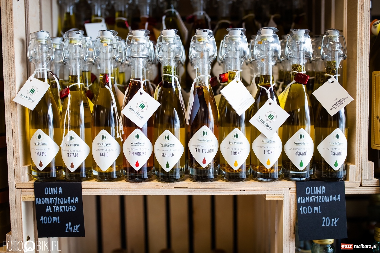 Zdjęcie w galerii na portalu naszraciborz.pl: Nowe włoskie smakołyki na półkach delikatesów Antonio Cadau [FOTO i WIDEO] wiadomości z regionu