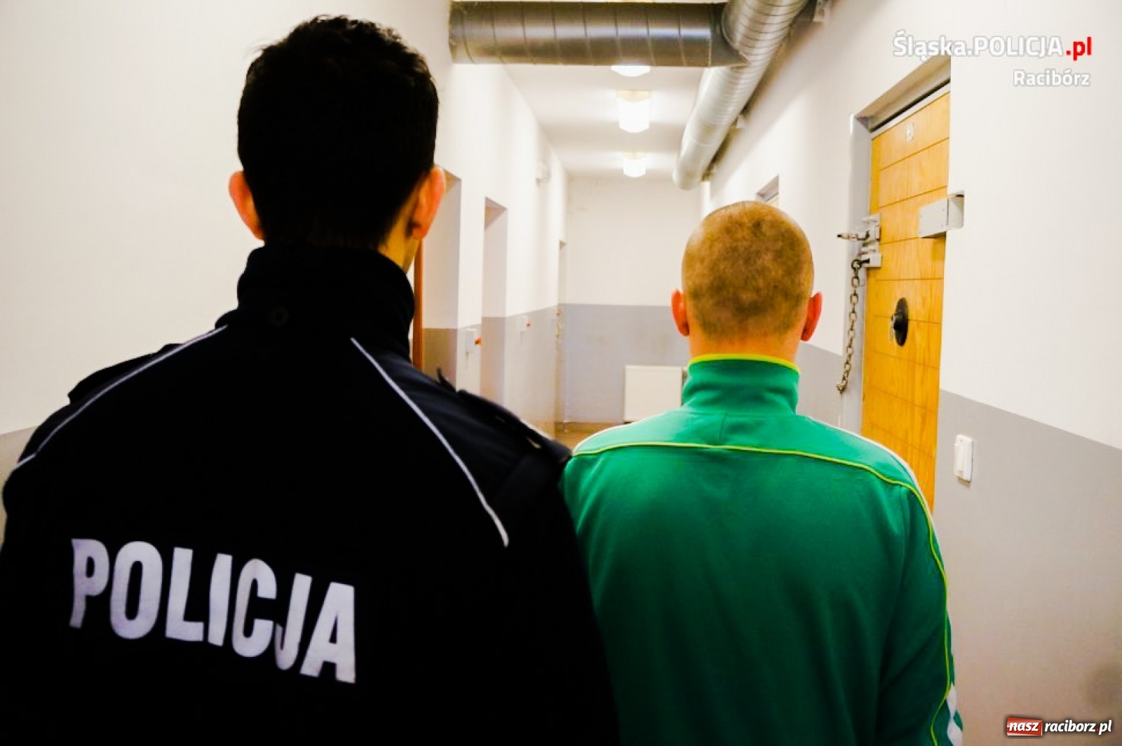 Zdjęcie w galerii na portalu naszraciborz.pl: Raciborska policja zatrzymała dwóch sprawców rozboju! wiadomości z regionu