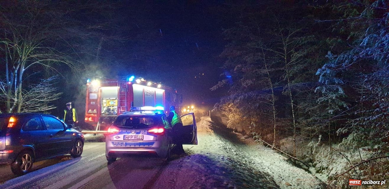 Zdjęcie w galerii na portalu naszraciborz.pl: O krok od tragedii na trasie Kuźnia Raciborska - Rudy wiadomości z regionu