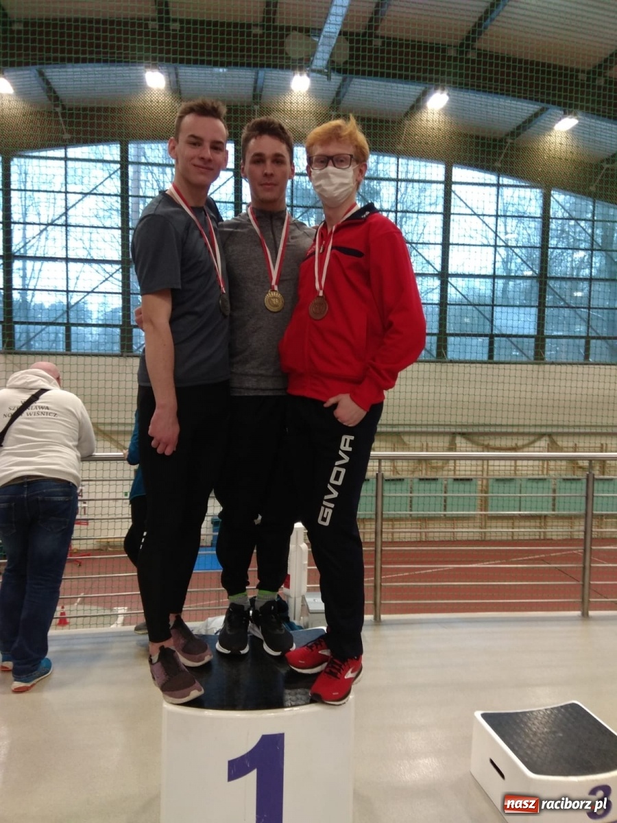 Zdjęcie w galerii na portalu naszraciborz.pl: Cztery złota raciborzan na Halowych Mistrzostwach Śląska wiadomości z regionu