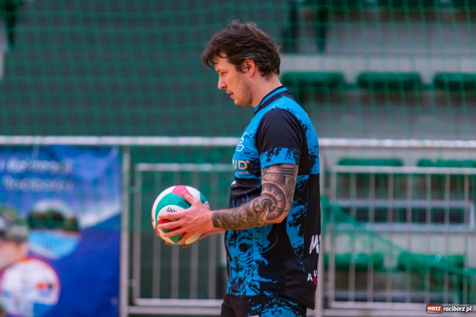 Zdjęcie w galerii na portalu naszraciborz.pl: Siatkówka. Mikołów obdarł Rafako ze złudzeń [FOTO] wiadomości z regionu