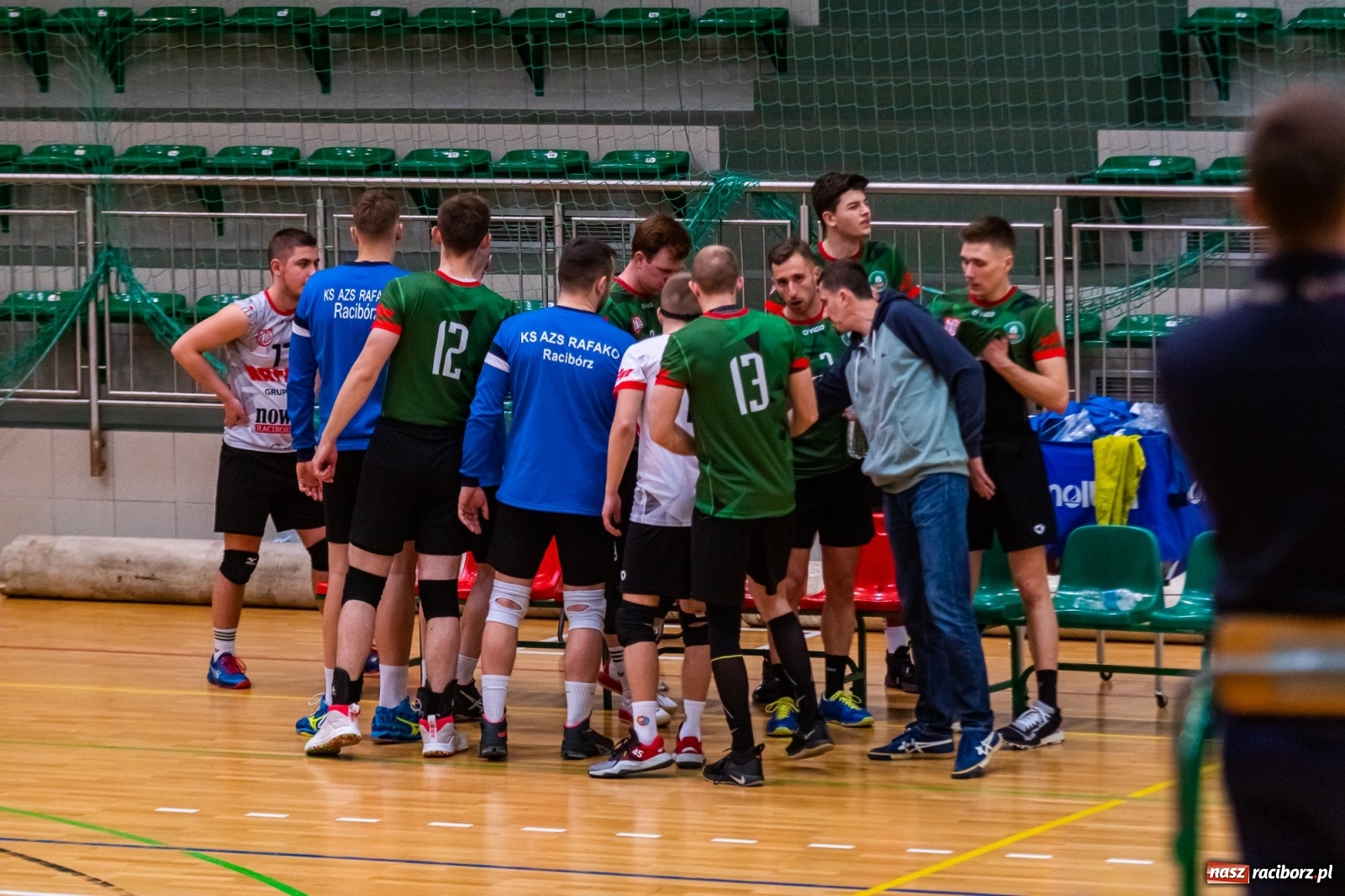 Zdjęcie w galerii na portalu naszraciborz.pl: Siatkówka. Mikołów obdarł Rafako ze złudzeń [FOTO] wiadomości z regionu