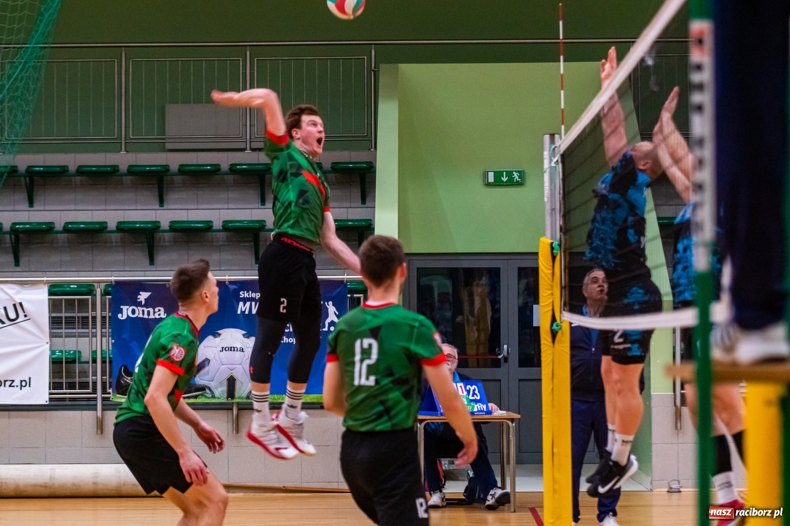 Zdjęcie w galerii na portalu naszraciborz.pl: Siatkówka. Mikołów obdarł Rafako ze złudzeń [FOTO] wiadomości z regionu