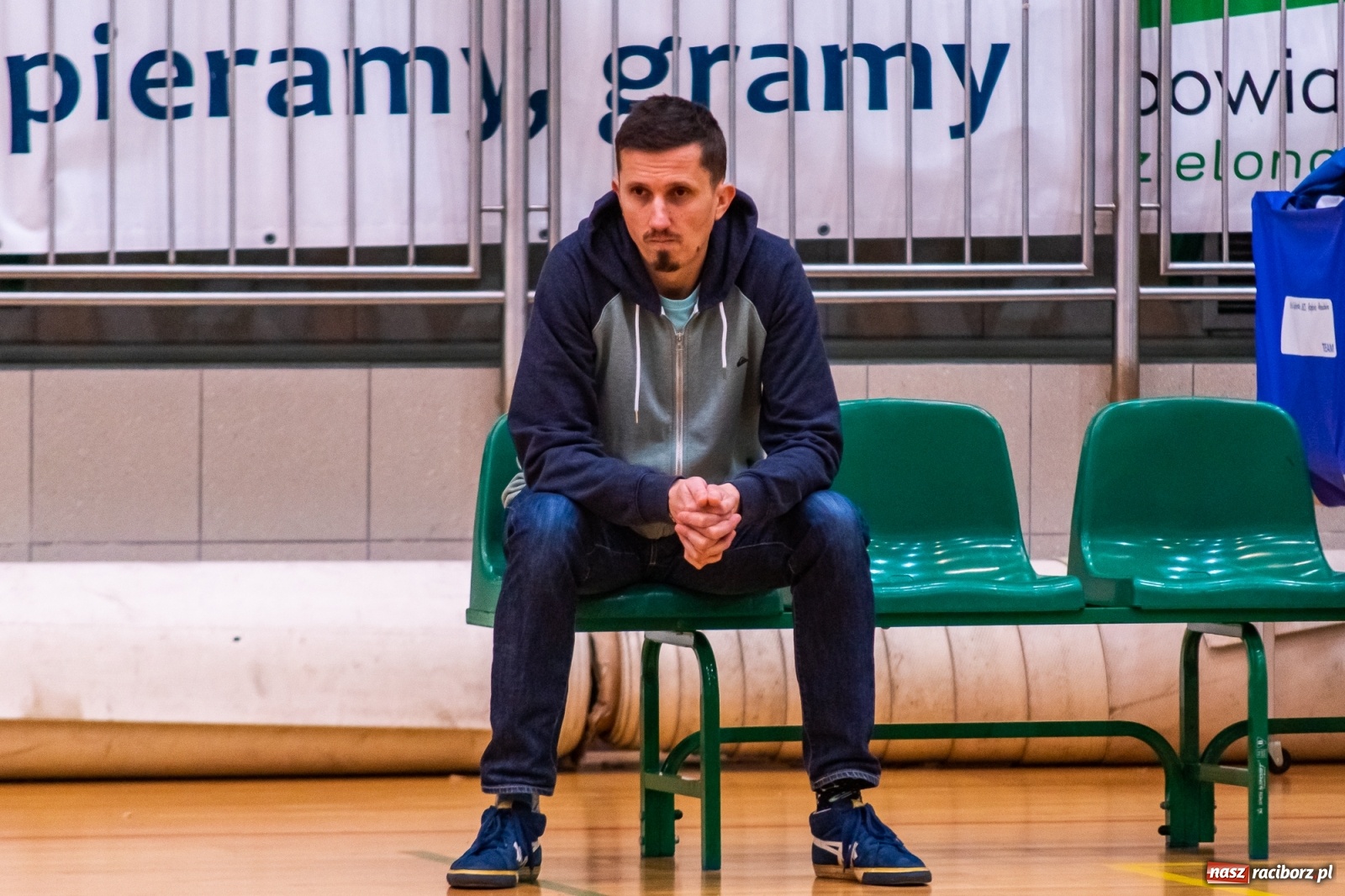 Zdjęcie w galerii na portalu naszraciborz.pl: Siatkówka. Mikołów obdarł Rafako ze złudzeń [FOTO] wiadomości z regionu