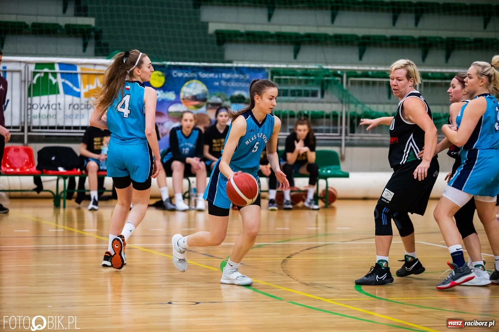 Zdjęcie w galerii na portalu naszraciborz.pl: Koszykówka. Weekend RKK AZS ze zmiennym szczęściem [FOTO] wiadomości z regionu