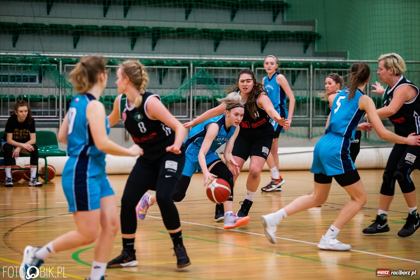 Zdjęcie w galerii na portalu naszraciborz.pl: Koszykówka. Weekend RKK AZS ze zmiennym szczęściem [FOTO] wiadomości z regionu
