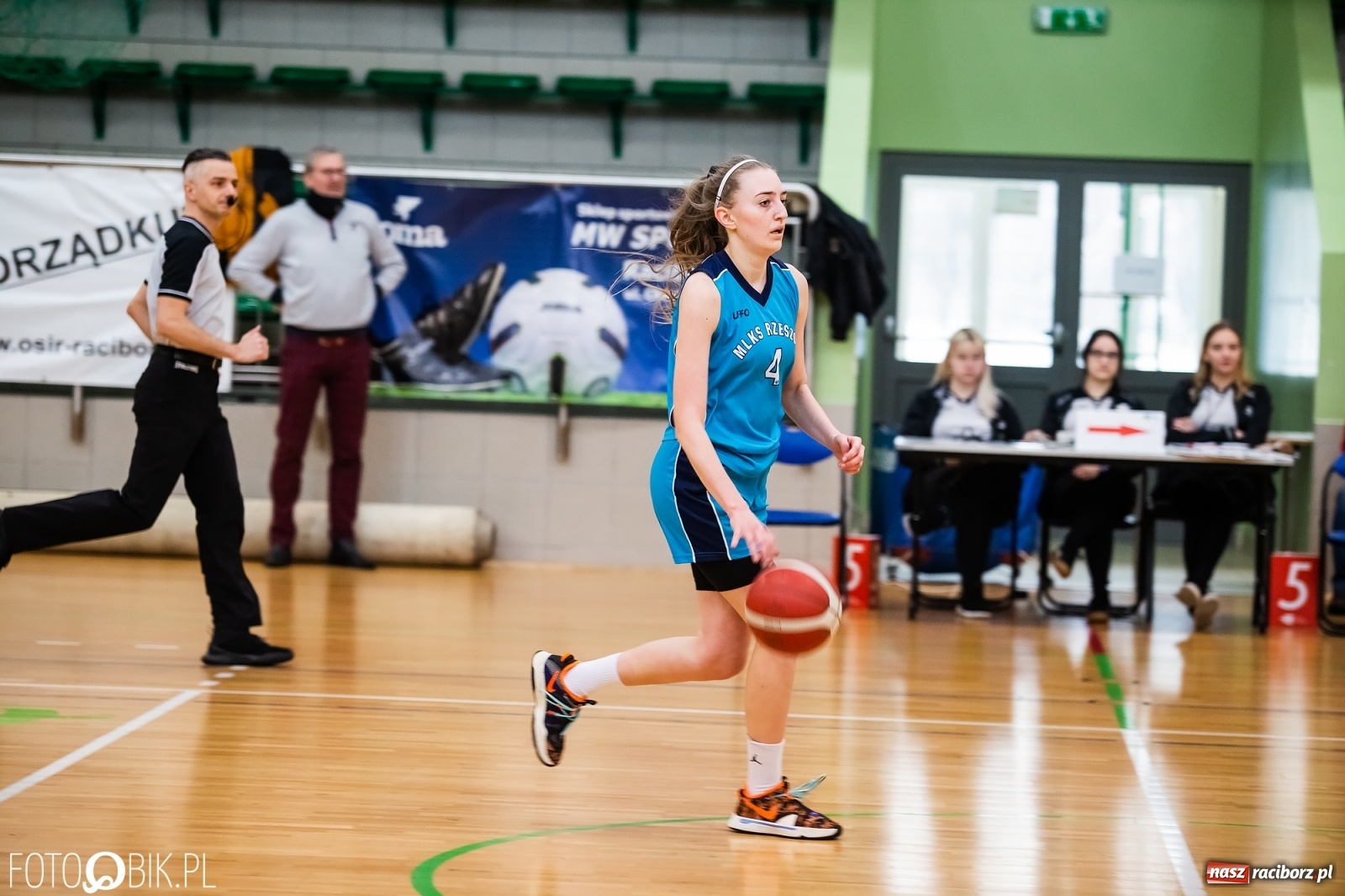 Zdjęcie w galerii na portalu naszraciborz.pl: Koszykówka. Weekend RKK AZS ze zmiennym szczęściem [FOTO] wiadomości z regionu