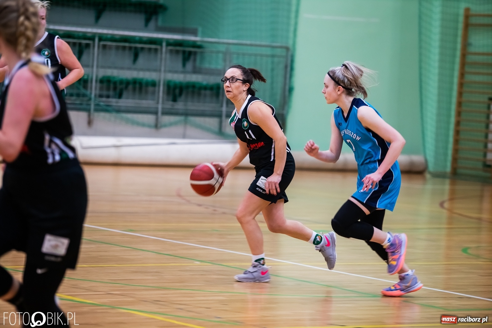Zdjęcie w galerii na portalu naszraciborz.pl: Koszykówka. Weekend RKK AZS ze zmiennym szczęściem [FOTO] wiadomości z regionu