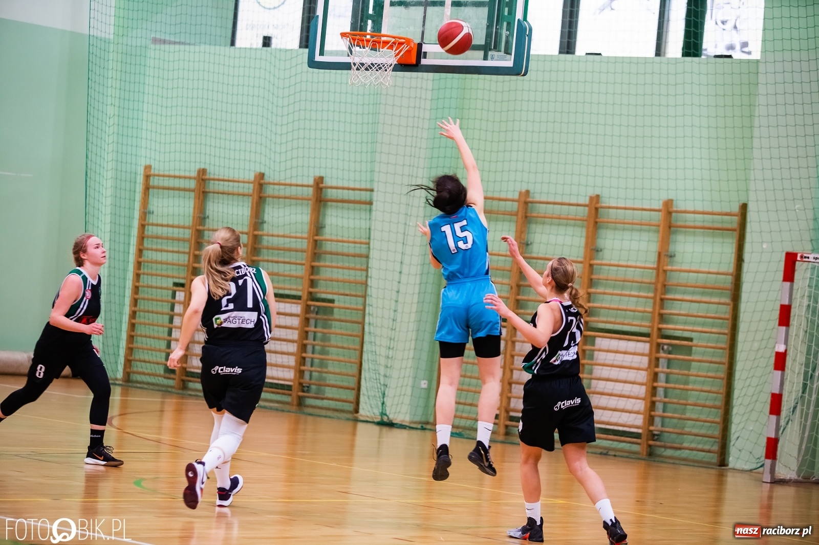 Zdjęcie w galerii na portalu naszraciborz.pl: Koszykówka. Weekend RKK AZS ze zmiennym szczęściem [FOTO] wiadomości z regionu