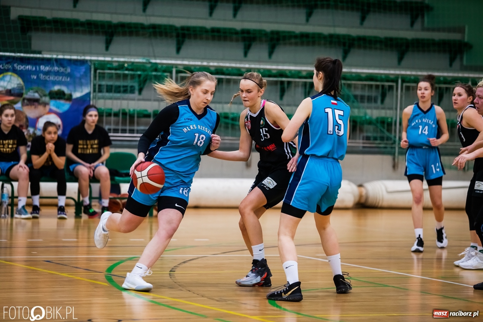 Zdjęcie w galerii na portalu naszraciborz.pl: Koszykówka. Weekend RKK AZS ze zmiennym szczęściem [FOTO] wiadomości z regionu